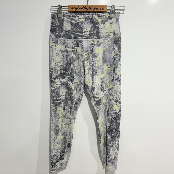 Lululemon Wunder Train Contour Fit High-Rise Tight 25" - Picture 5 of 11